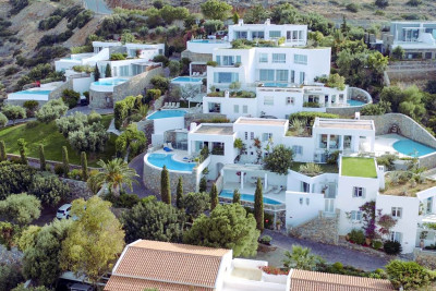 EVERTY: Εξαγορά του Elounda Gulf Villas-Επενδυτικό πλάνο €100 εκατ.στην Ελλάδα