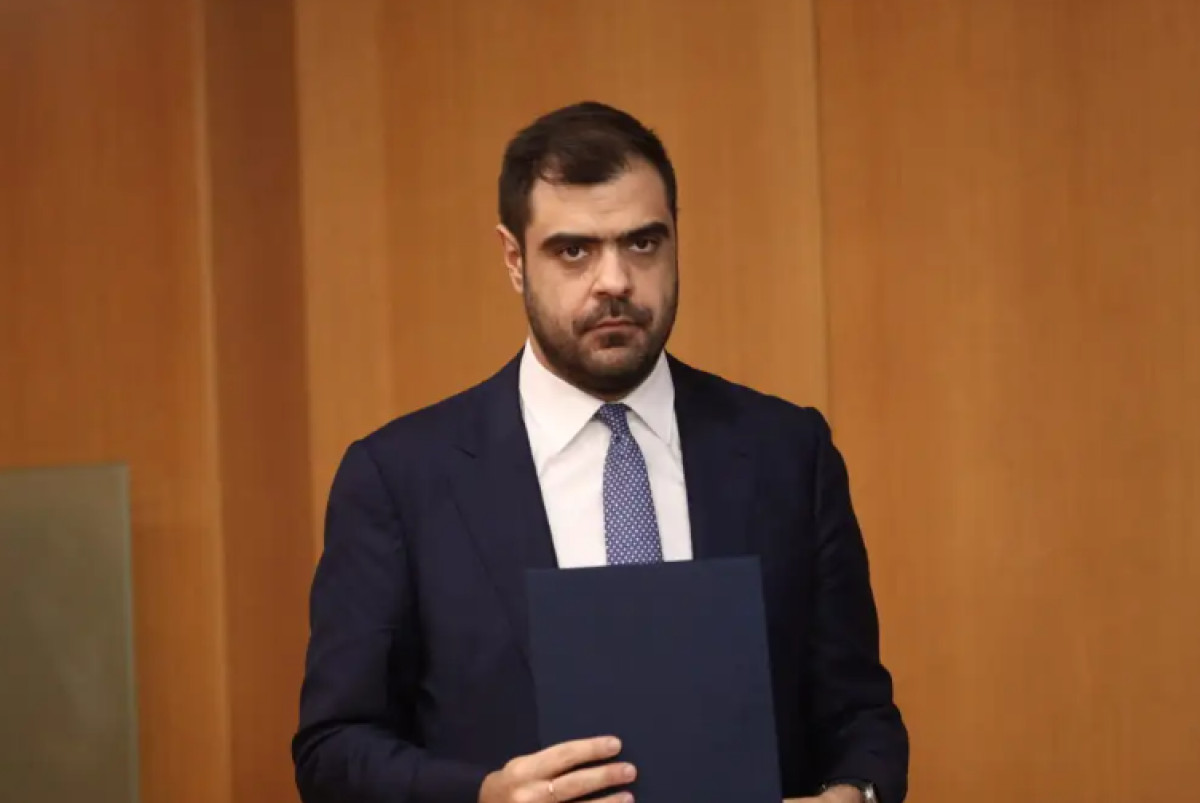 Μαρινάκης: Ιδεολογική μάχη το 2027 – Πυρά κατά Τσίπρα και Ακροδεξιάς, μήνυμα συσπείρωσης στην ΟΝΝΕΔ