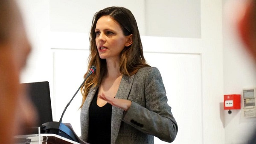 Αχτσιόγλου: Η ιστορία δεν ξαναγράφεται και η βασιλεία δεν ξεπλένεται