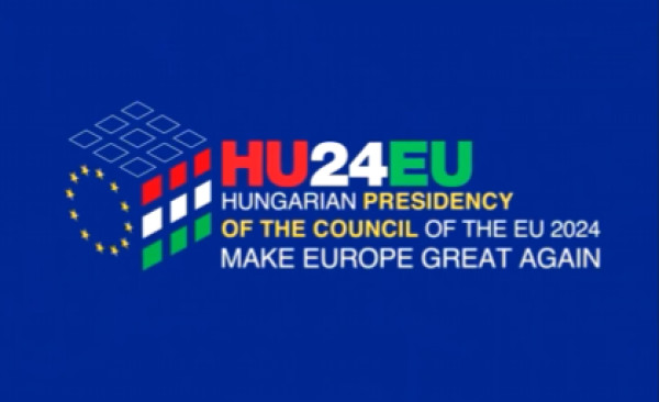 Όρμπαν με... στιλ Τραμπικό: «Make Europe great again»