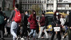Αλλάζει ο επιδημιολογικός χάρτης: Στο «βαθύ κόκκινο» 27 περιοχές