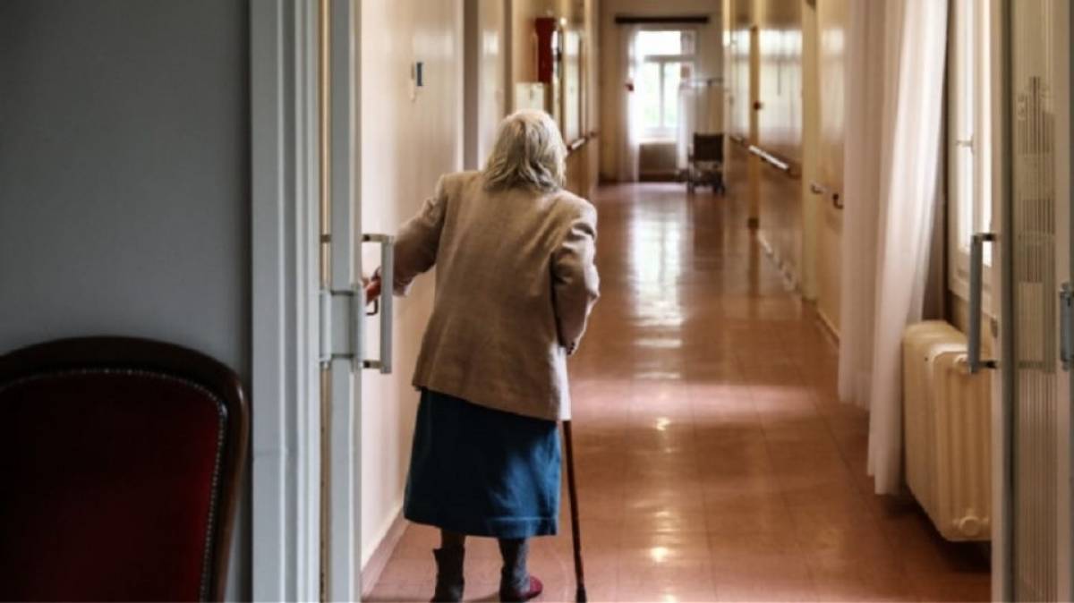 Με κορoνοϊό σχεδόν όλοι σε γηροκομείο στη νοτιοδυτική Γαλλία