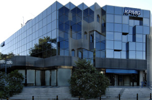 KPMG: Αυξήθηκαν κατά 14% τα παγκόσμια έσοδα-Διαμορφώθηκαν στα $35 δισ.