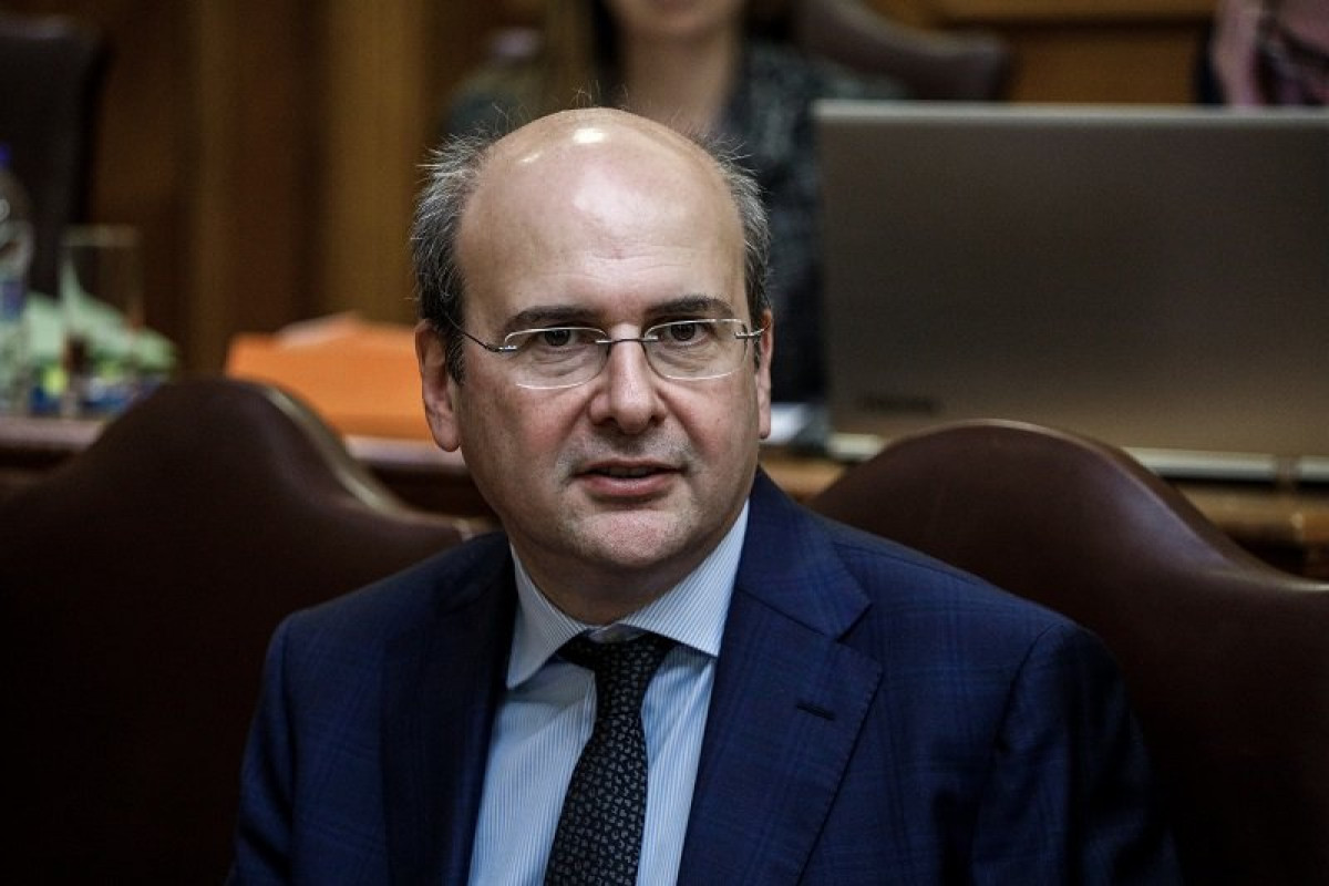 Χατζηδάκης: Για την Εργατική Πρωτομαγιά, η κυβέρνηση μιλάει με έργα