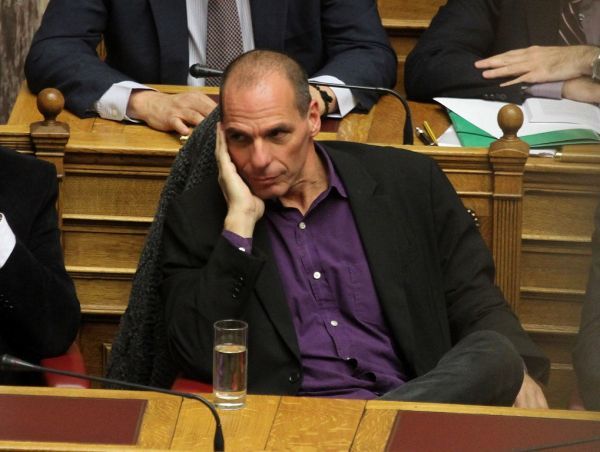 Γ. Βαρουφάκης: Ξαναπήγα στα Εξάρχεια, μόνο για ποτό