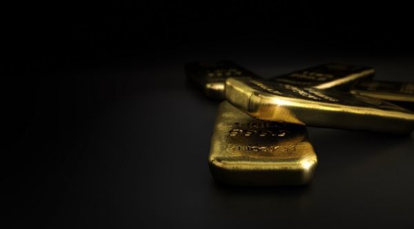 Τι πρέπει να ξέρετε πριν αποφασίσετε να επενδύσετε σε χρυσό