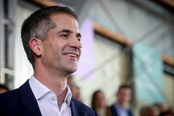 Μπακογιάννης: Για τα επόμενα τέσσερα χρόνια «υπηρέτης των Αθηναίων»
