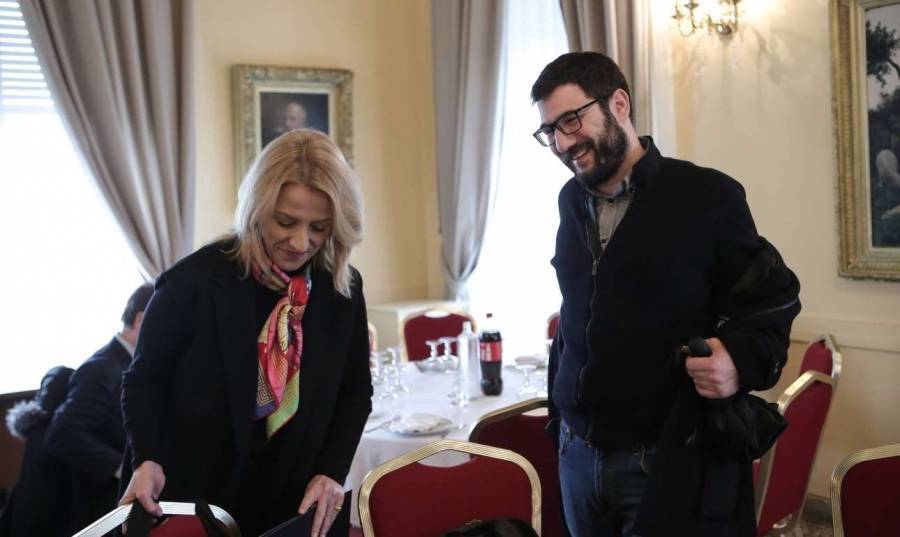 Ανάγνωση αποτελεσμάτων... αλά ΣΥΡΙΖΑ