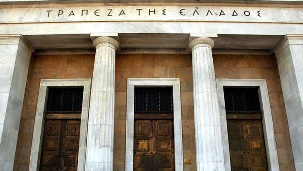 ΤτΕ: Νέα μείωση σε επιτόκια καταθέσεων και δανείων τον Οκτώβριο