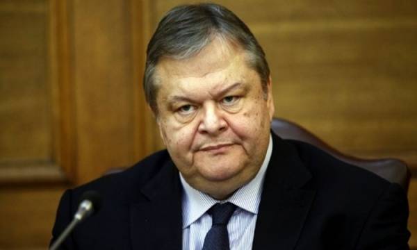 Βενιζέλος: Η πολιτική παίρνει το πάνω χέρι από την οικονομία