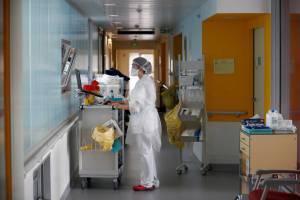 Κορονοϊός-Ελλάδα: 38 θάνατοι και 2.807 νέα κρούσματα- 388 διασωληνωμένοι