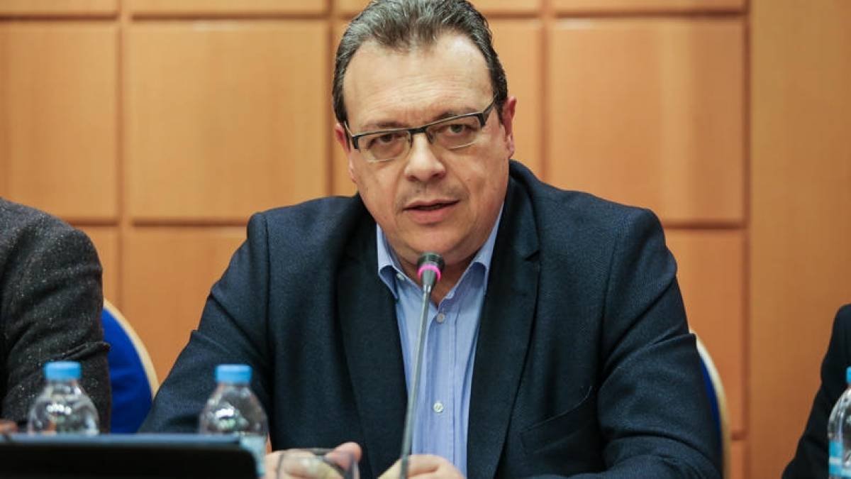 Φάμελλος: Η κυβέρνηση απαξιώνει τη ΔΕΗ