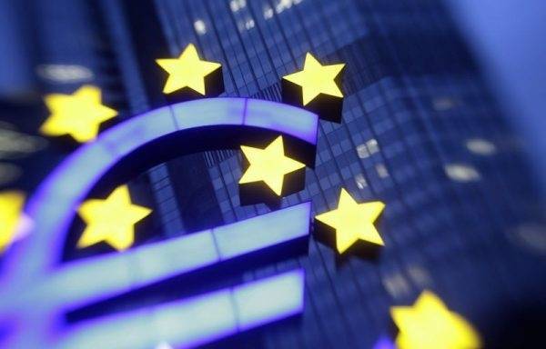 Το ΕΚ ζητά επείγουσα μεταρρύθμιση του ταμείου στήριξης της ΕΕ