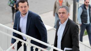 Εδώ Παππάς, εκεί Παππάς, … ποιος είναι ο Παππάς;