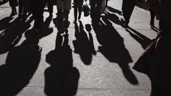 Έρευνα: Oι Έλληνες δεν γνωρίζουν τι σημαίνει οικονομική ευημερία
