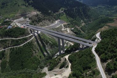 Το προφίλ των 9 «μνηστήρων» της Εγνατίας