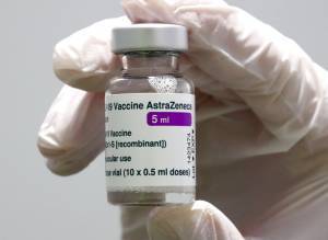 AstraZeneca: Επιτυχείς οι δοκιμές του κοκτέιλ αντισωμάτων κατά του κορονοϊού