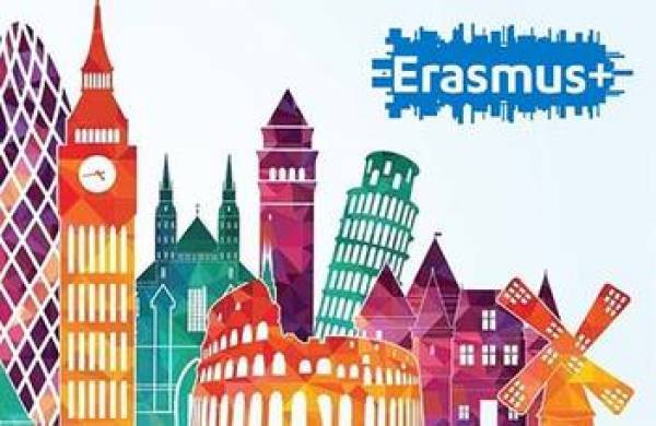 Νέα εφαρμογή Erasmus+ με ενσωματωμένη την ευρωπαϊκή φοιτητική κάρτα