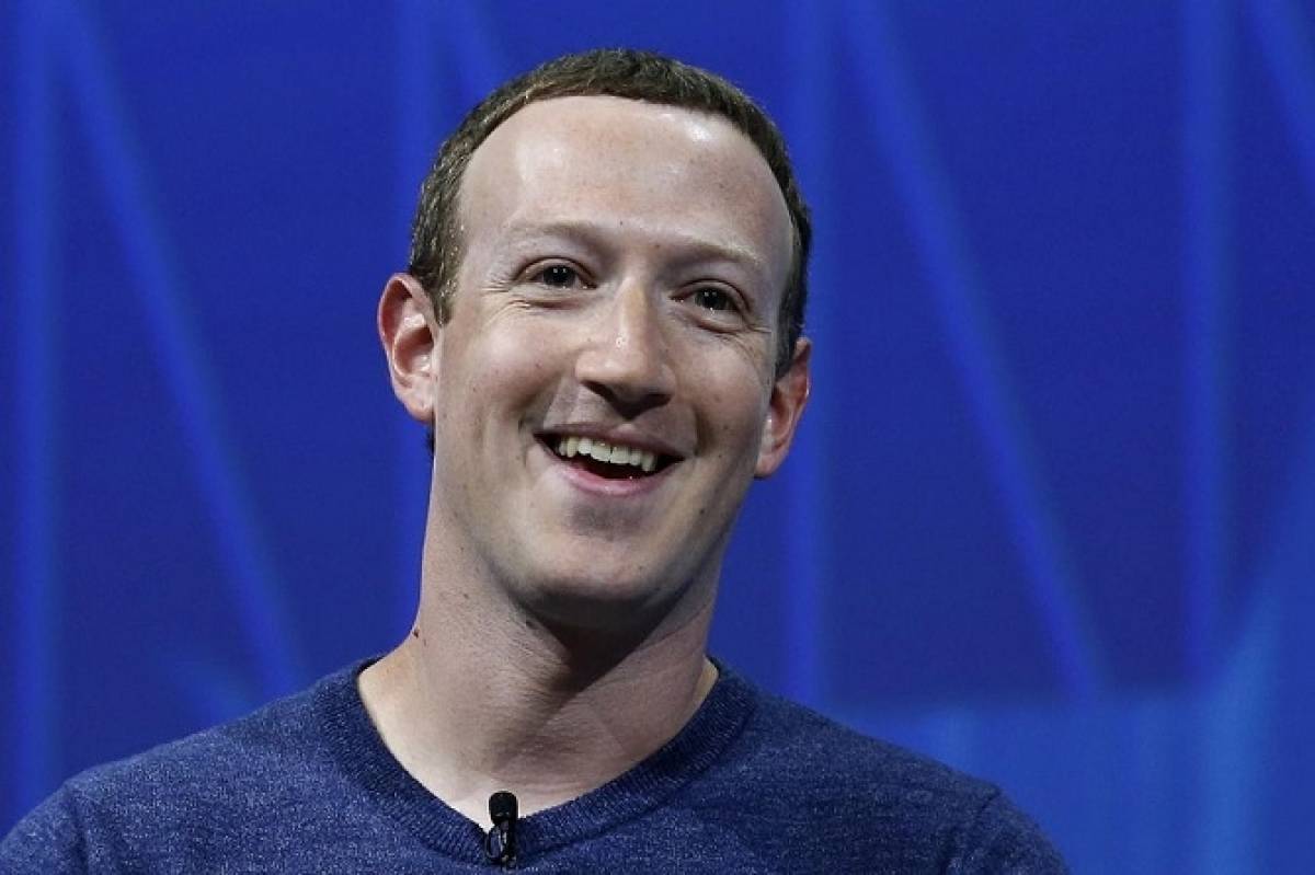 Mr.Facebook:Θέλουμε χείρα βοηθείας από το κράτος για να λειτουργούμε καλύτερα