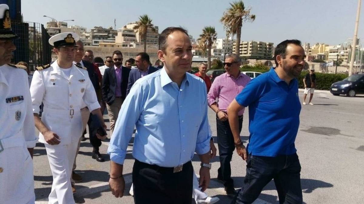 Πλακιωτάκης: Ενίσχυση του λιμενικού με σύγχρονο εξοπλισμό