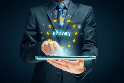 Ηλεκτρονικές επικοινωνίες: Κουβέντα να γίνεται…για την προστασία της ιδιωτικής ζωής