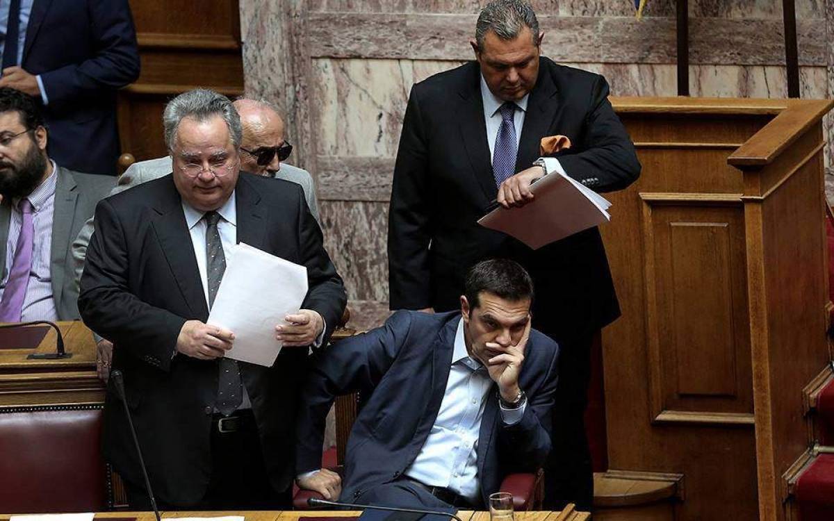 Οι έντονοι διάλογοι Κοτζιά- Καμμένου στο υπουργικό συμβούλιο