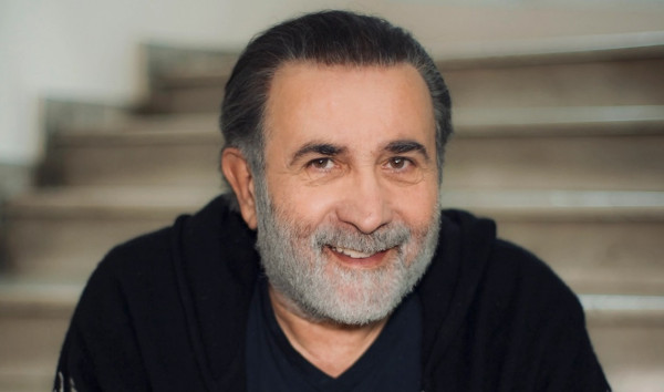 Υποκλοπές: Καταθέτει μήνυση και ο Λάκης Λαζόπουλος «δείχνοντας» κοινό κέντρο ΕΥΠ – Predator