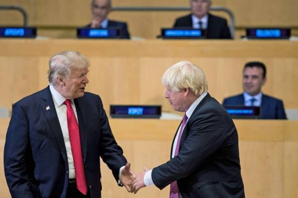 Τραμπ για Brexit: Τζόνσον ο «κατάλληλος άνθρωπος» για τη δουλειά