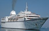 Το κρουαζιερόπλοιο Aegean Odyssey καταπλέει στο λιμάνι της Θεσσαλονίκης
