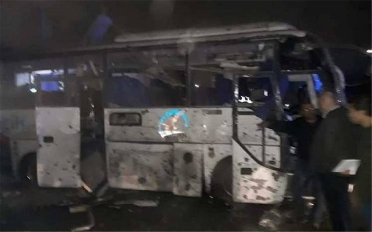 Αίγυπτος: Έκρηξη σε τουριστικό λεωφορείο στο Κάιρο-Τέσσερις νεκροί