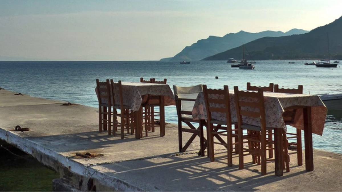 Παράταση μειωμένου ΦΠΑ για πέντε νησιά του Αιγαίου