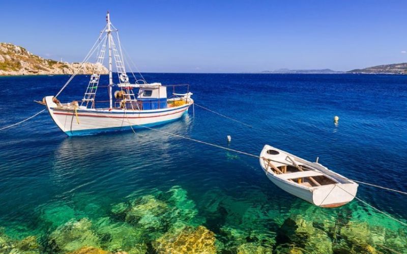 Ταξιδιωτική κίνηση: Πόσοι ήρθαν και από πού