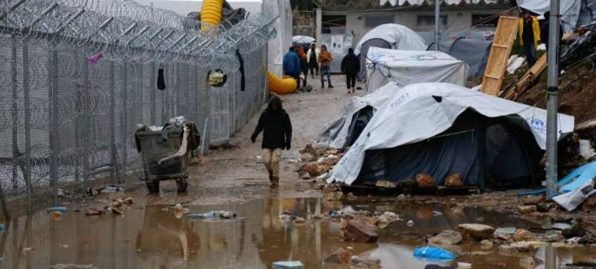 Μόρια: Χιλιάδες υποφέρουν για να μην έρθουν περισσότεροι