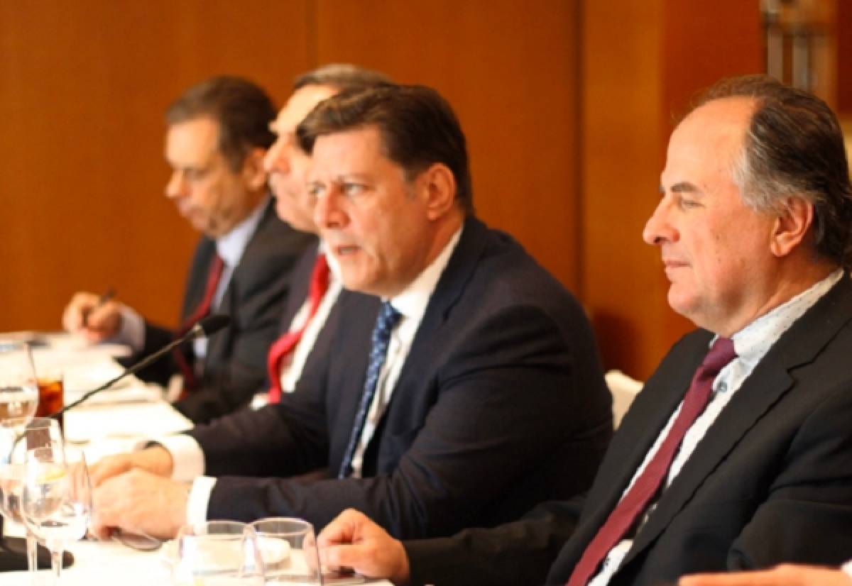 Συνάντηση Βαρβιτσιώτη με τους πρέσβεις των 26 κρατών-μελών της ΕΕ