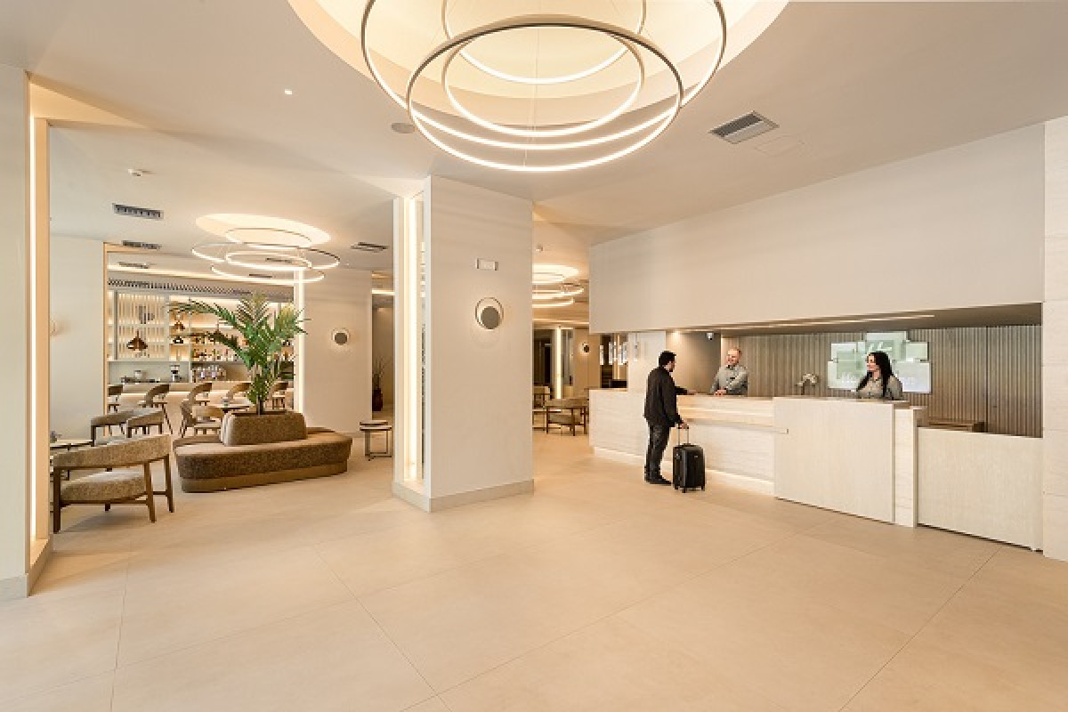Νέοι και ανακαινισμένοι χώροι στο Holiday Inn Thessaloniki