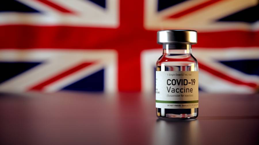Βρετανία: Ο εμβολιασμός απέτρεψε 13.000 θανάτους ασθενών 60+
