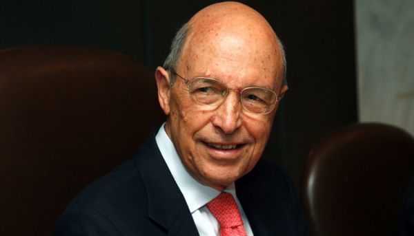 Κ. Σημίτης: «Ποια συνάντηση με Στουρνάρα;»