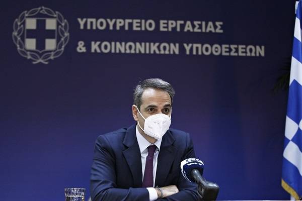 Μητσοτάκης: Πόροι και ανθρώπινο δυναμικό για να στηριχθεί ο ΕΦΚΑ