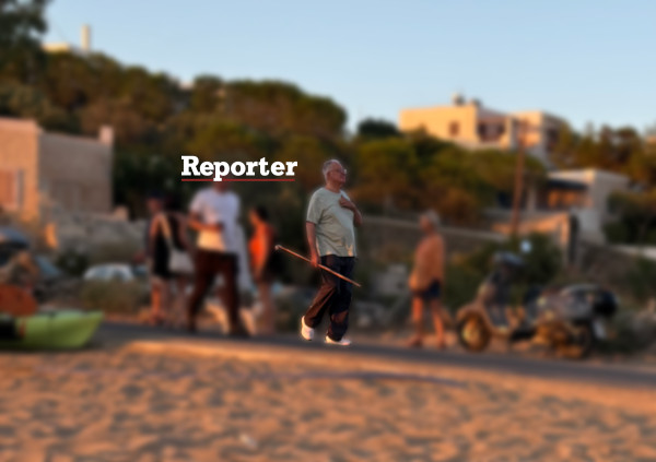 Ο Πρόεδρος δεν αποχωρίζεται την γκλίτσα ούτε στη Σύρο