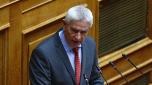 Ερώτηση Δημοσχάκη σε υπουργούς: Ζητά αυξήσεις και στα σώματα ασφαλείας