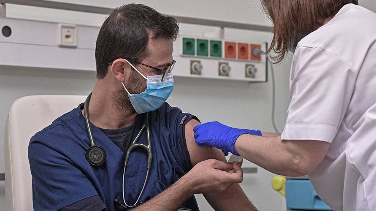 Υποχρεωτικοί Εμβολιασμοί: Ξεκινούν από τη Δευτέρα (16/8) οι έλεγχοι