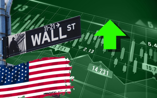 Επιστροφή της αισιοδοξίας στη Wall Street: Η συμφωνία στο Κογκρέσο πυροδοτεί ράλι μετοχών