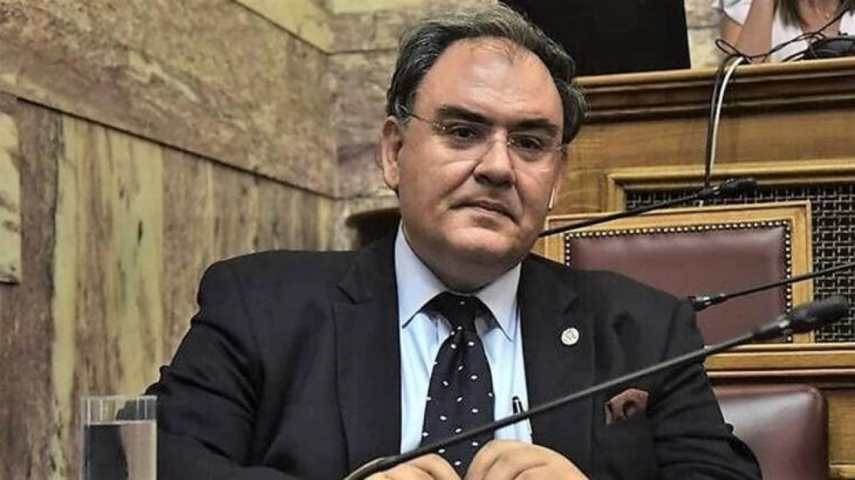 Εφιαλτική πρόβλεψη Σαρηγιάννη για 5.000 κρούσματα ημερησίως τον Νοέμβριο
