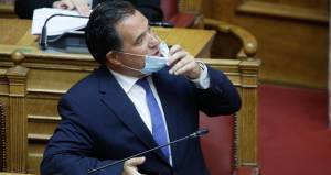 Ο Αδωνις έσπασε τη… σιωπή του και στήριξε Μενδώνη και τον εαυτό του