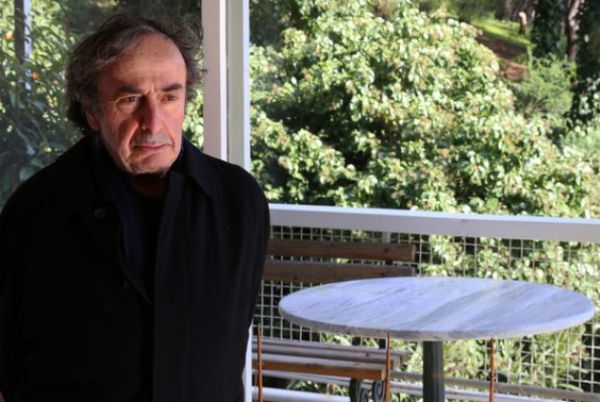 Ο Βέλτσος... απαγγέλλει Ρεμπό στον Μαρινάκη