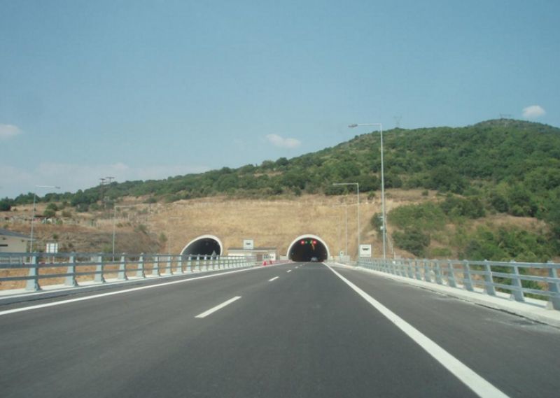 Πόσο κοστίζει η νέα συμφωνία για τους οδικούς άξονες;