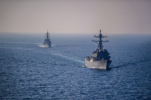 Οι ΗΠΑ κατέρριψαν πύραυλο των Χούθι με στόχο αμερικανικό αντιτορπιλικό