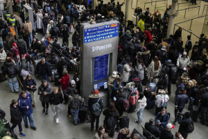 Χάος στη σήραγγα της Μάγχης, λόγω προβλημάτων ηλεκτροδότησης
