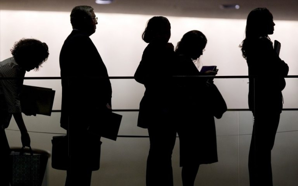 ΕΛΣΤΑΤ: Στο 11,6% υποχώρησε η ανεργία τον Δεκέμβριο