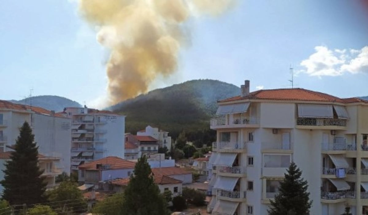 Υπό έλεγχο η φωτιά στην Τρίπολη- Προσαγωγή υπόπτου για εμπρησμό